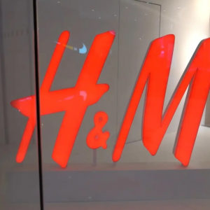 中国市场首店关闭！H&M今年第一季已关超40家门店