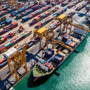 今年1-9月全国纺织品服装出口同比增长9.1%