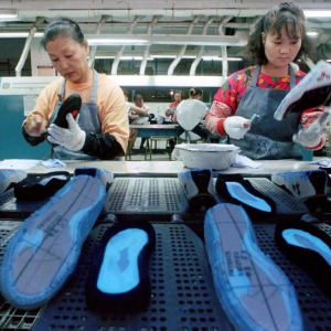 Nike和adidas越南代工厂大裁员