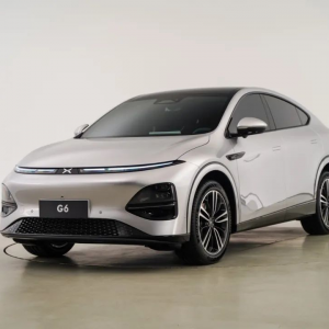 小鹏G6轿跑SUV“黑科技”炫亮上海车展