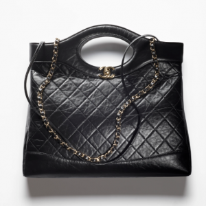 Chanel重新推出经典款手袋31 bag价格大涨