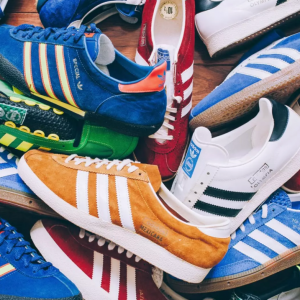 adidas市值重返300亿欧元 成今年股价表现最好的运动服饰集团