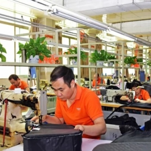 大卖！广州花都皮具箱包出口总额超27亿元