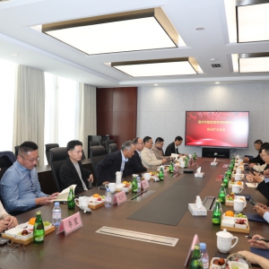 “温州市聚氨酯革用树脂商会会长扩大会议”在旭川化学隆重召开 ...
